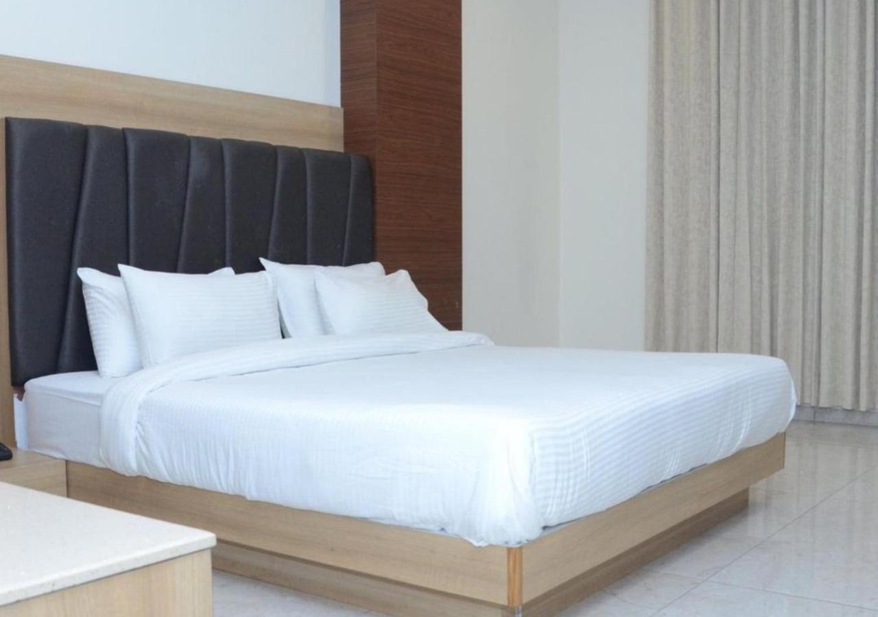 Hotel Aaradhya Udaipur Ngoại thất bức ảnh