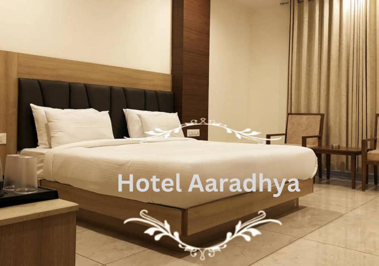 Hotel Aaradhya Udaipur Ngoại thất bức ảnh