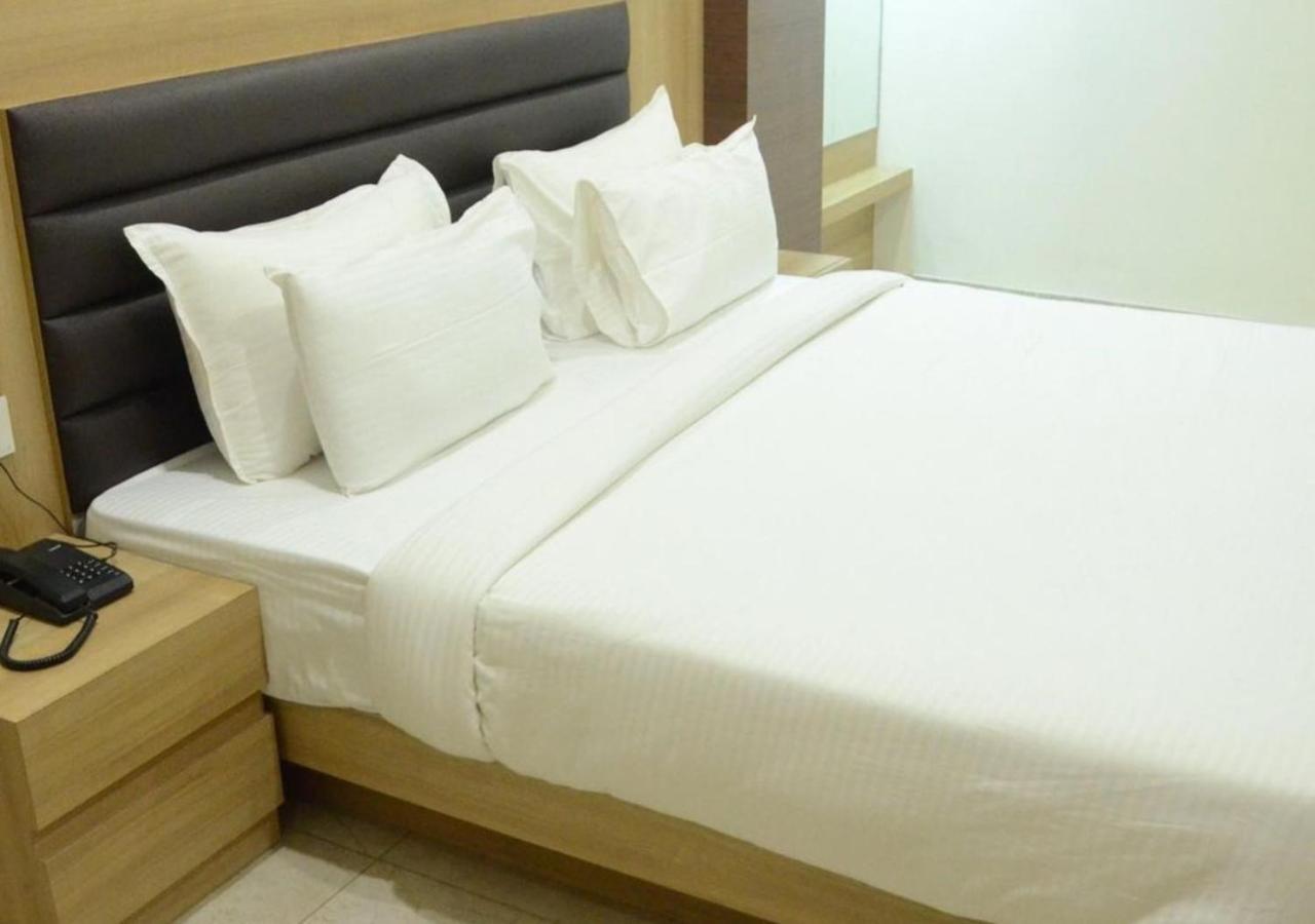 Hotel Aaradhya Udaipur Ngoại thất bức ảnh